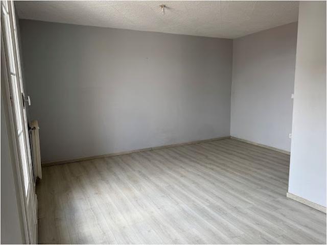 Location Appartement 2 pièces 48 m2 Beziers