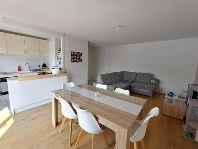 Location Appartement 2 pièces 48 m2 La Gorgue