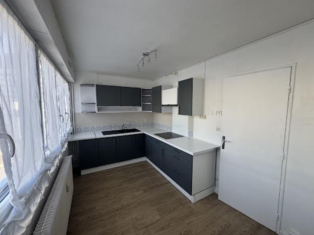 Location Appartement 2 pièces 48 m2 Reims
