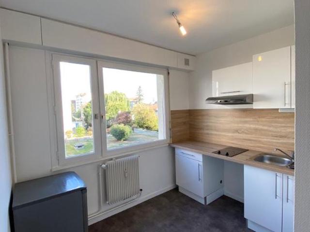 Location Appartement 2 pièces 48m²