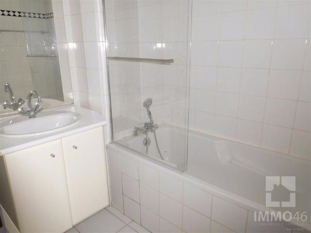 Location Appartement 2 pièces 48m² CAHORS 46000