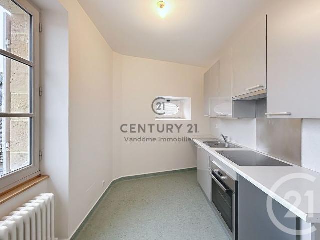 Location Appartement 2 pièces 48m² CREPY EN VALOIS 60800
