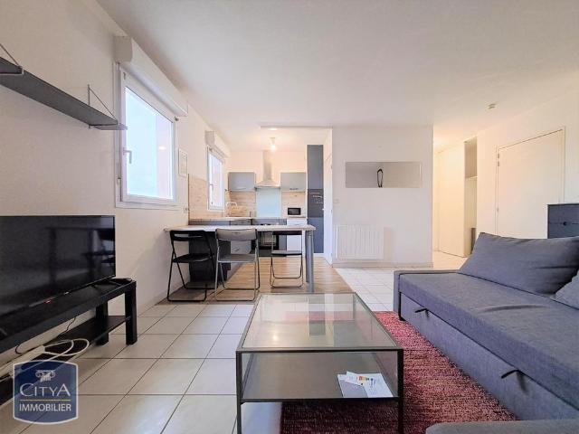 Location Appartement 2 pièces 48m² AVIGNON 84000