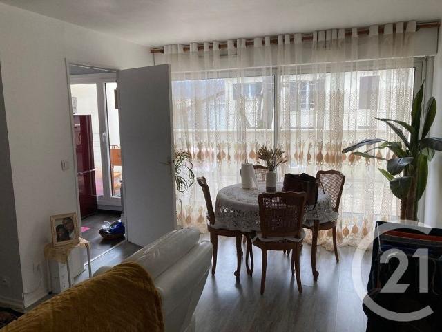 Location Appartement 2 pièces 48m² AVON 77210