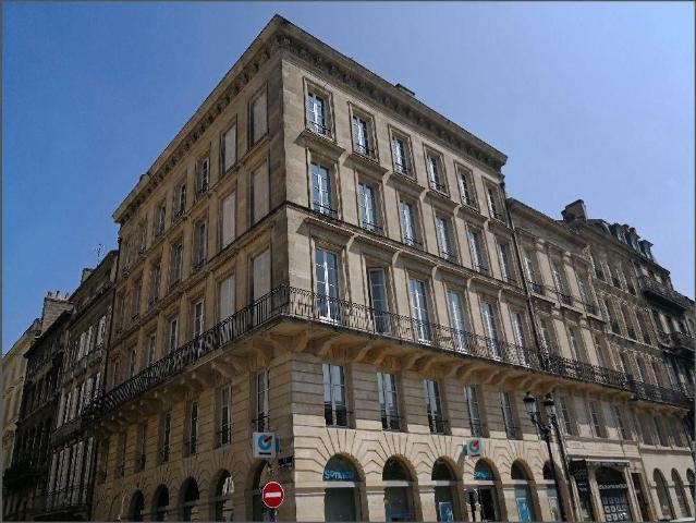 Location Appartement 2 pièces 48m² BORDEAUX 33000