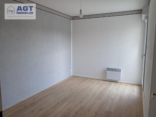 Location Appartement 2 pièces 48m² BEAUVAIS 60000