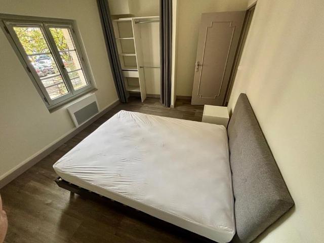 Location Appartement 2 pièces 48m² BERGERAC 24100