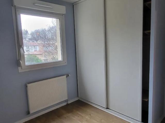 Location Appartement 2 pièces 48m² BESANCON 25000