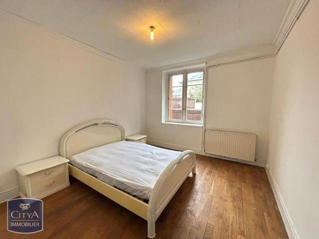 Location Appartement 2 pièces 48m² BRIVE LA GAILLARDE 19100