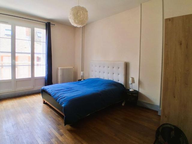 Location Appartement 2 pièces 48m² GIEN 45500