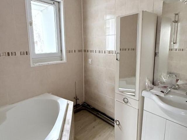 Location Appartement 2 pièces 48m² HENIN BEAUMONT 62110