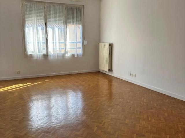 Location Appartement 2 pièces 48m² LYON 3ème