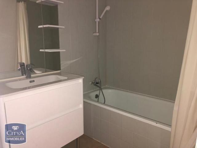 Location Appartement 2 pièces 48m² MONTPELLIER 34070