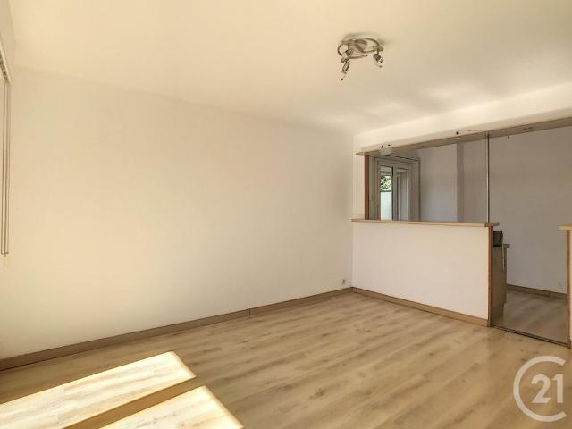 Location Appartement 2 pièces 48m² MONTPELLIER 34090