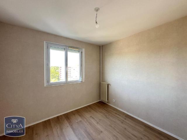 Location Appartement 2 pièces 48m² MACON 71000