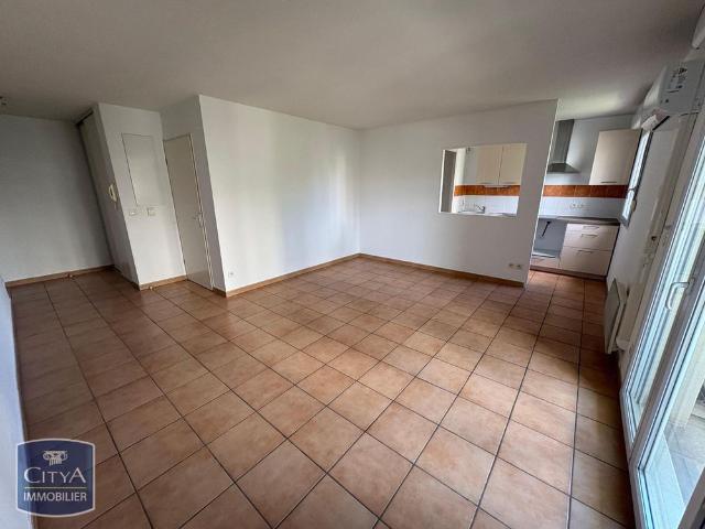 Location Appartement 2 pièces 48m² NIMES 30000