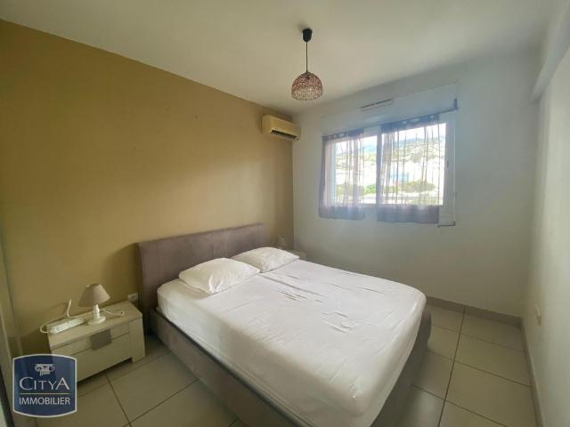 Location Appartement 2 pièces 48m² ST DENIS 97400
