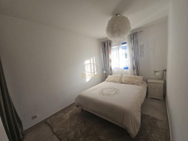Location Appartement 2 pièces 48m² ST DENIS 97400