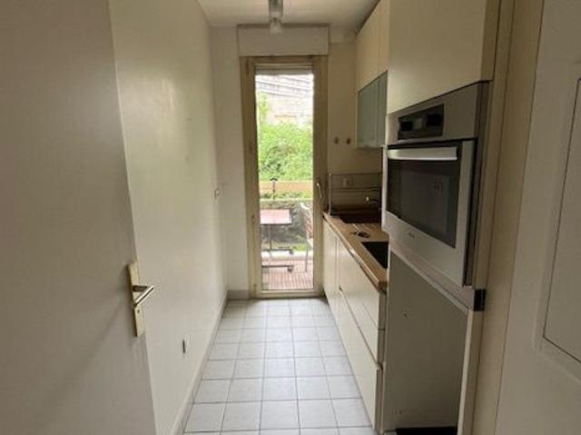 Location Appartement 2 pièces 48m² PARIS 12ème