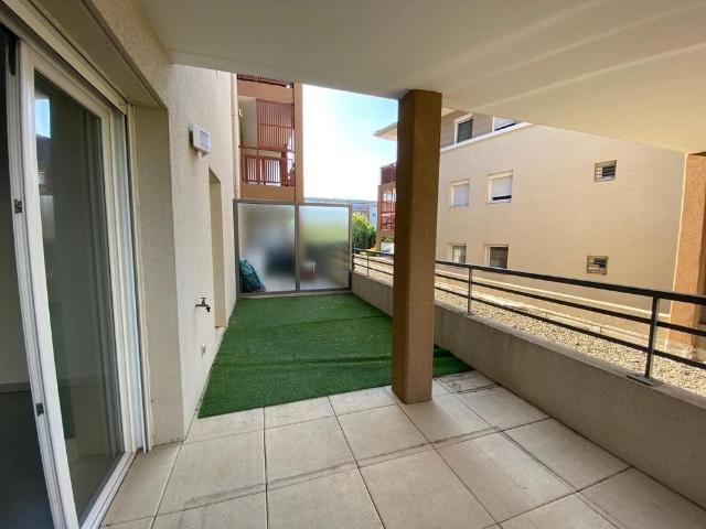 Location Appartement 2 pièces 48m² PUGET SUR ARGENS 83480