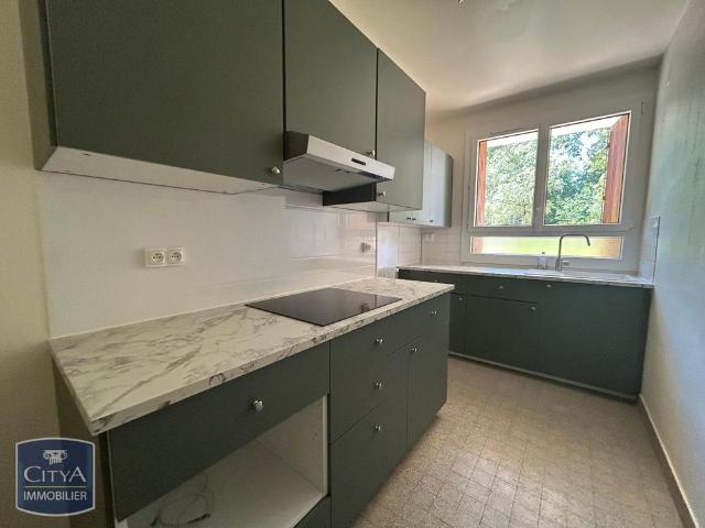 Location Appartement 2 pièces 48m² RAMBOUILLET 78120