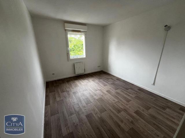 Location Appartement 2 pièces 48m² VAYRES 33870