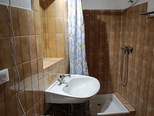 Location Appartement 2 pièces 48m² VALDEROURE 06750
