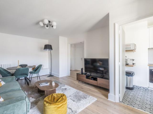 Location Appartement 2 pièces 48m² VERSAILLES 78000