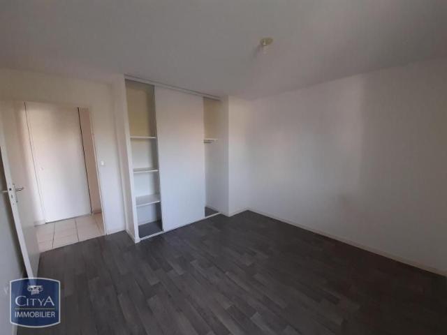Location Appartement 2 pièces 48m² YVETOT 76190