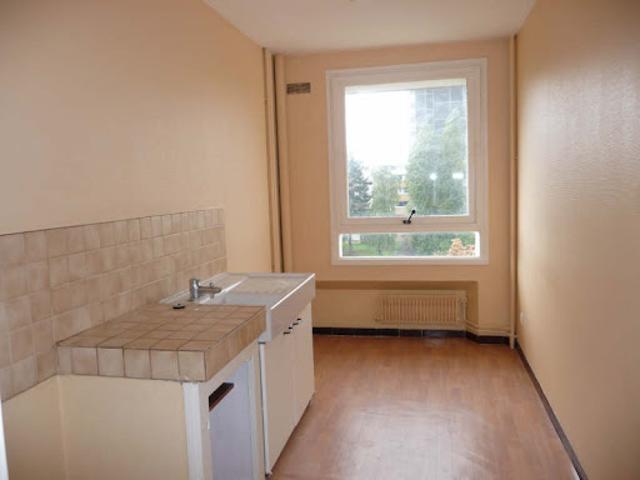 Location Appartement 2 pièces 49.5 m2 Herouville saint clair