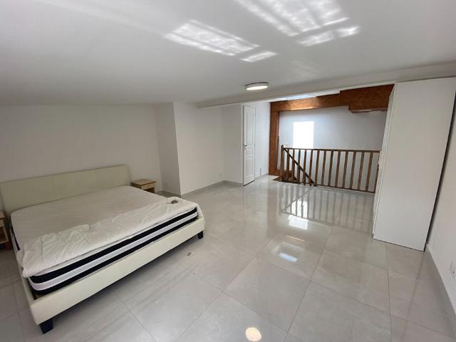 Location appartement 2 pièces, 49.81m², Le Blanc Mesnil