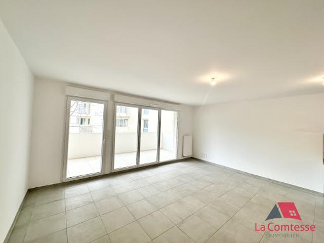 Location Appartement 2 pièces 49.8 m2 Marseille 13ème