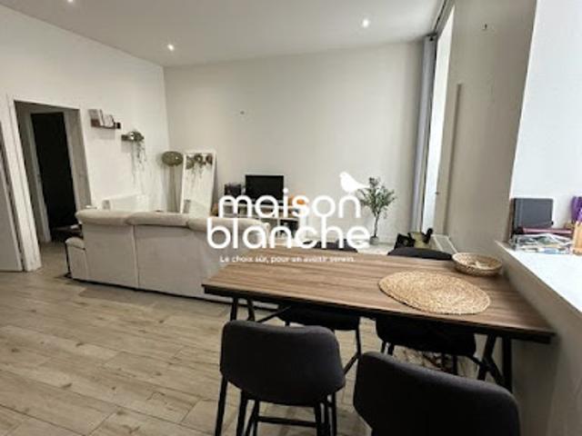 Location Appartement 2 pièces 49.99 m2 Bordeaux
