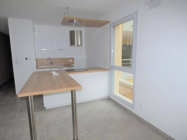 Location appartement 2 pièces 49.99 m² à Mâcon 71000 4 653 €