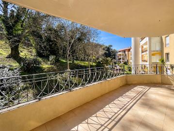 louer Appartement à Alpes - Cave, Terrasse