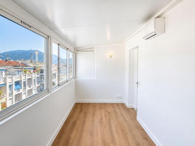 location appartement 2 pièces, 49.00m², nice