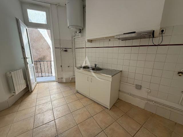 Location Appartement 2 pièces 49.12 m2 Nimes