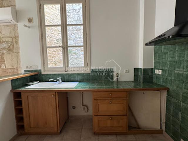 Location Appartement 2 pièces 49.23 m2 Nimes