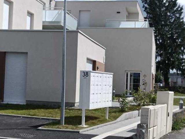 Location: Appartement 2 pièces 49 m2 – RIXHEIM