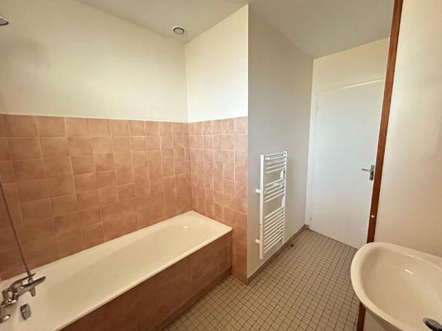 Location Appartement 2 pièces 49m² AIRE SUR L ADOUR 40800