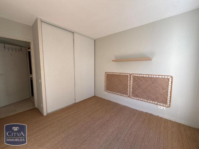 Location Appartement 2 pièces 49m² BORDEAUX 33000