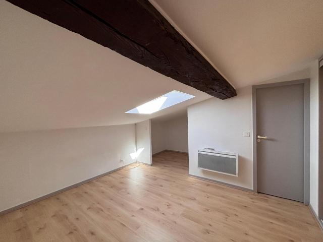 Location Appartement 2 pièces 49m² BORDEAUX 33000