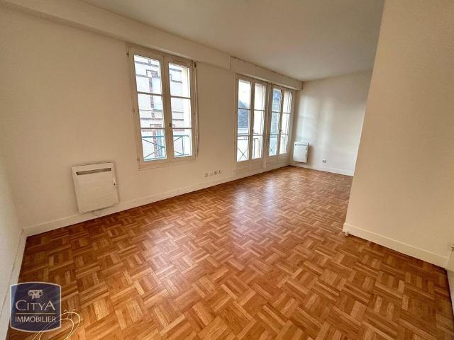 Location Appartement 2 pièces 49m² EPERNON 28230