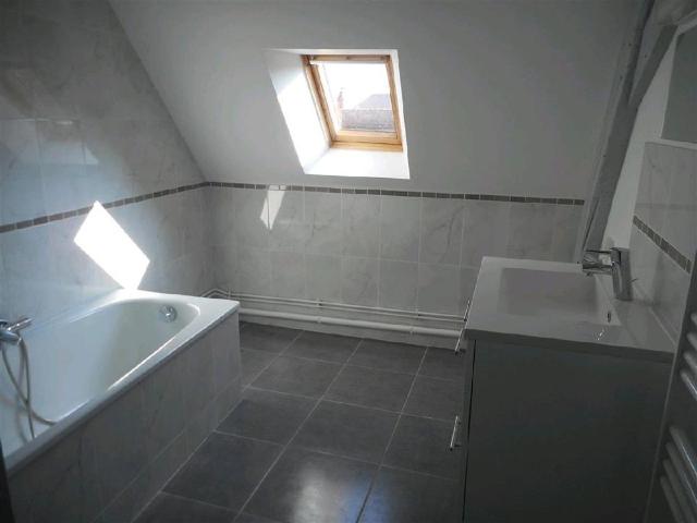 Location Appartement 2 pièces 49m² L AIGLE 61300