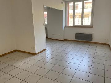 Location Appartement 2 pièces 49m² LABEGUDE 07200