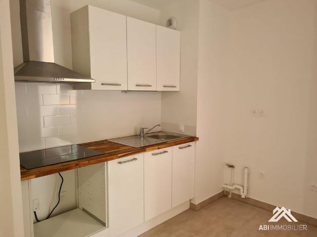 Location Appartement 2 pièces 49m² MONTPELLIER 34070