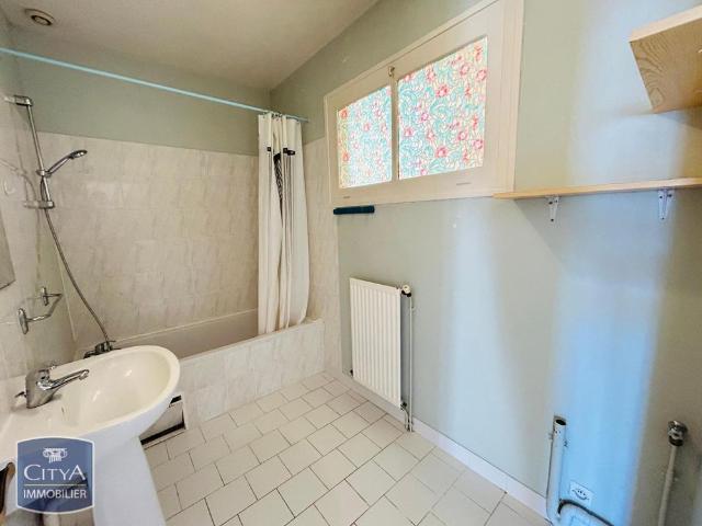 Location Appartement 2 pièces 49m² MONTRICHARD VAL DE CHER 41400