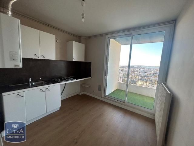 Location Appartement 2 pièces 49m² MARSEILLE 9ème