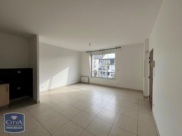Location Appartement 2 pièces 49m² NOISY LE GRAND 93160