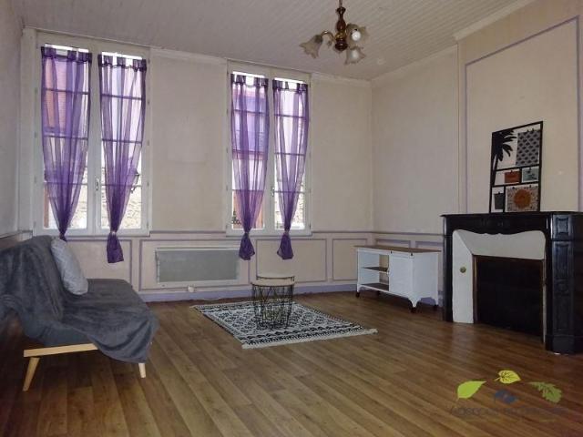 Location Appartement 2 pièces 49m² ST LEONARD DE NOBLAT 87400